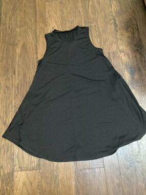 Basic Black Sleeveless Dress With Pockets